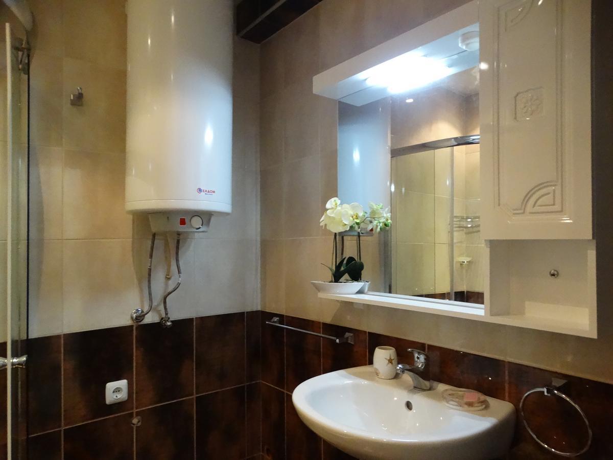 Lora Boutique Apartman Pomorie Kültér fotó