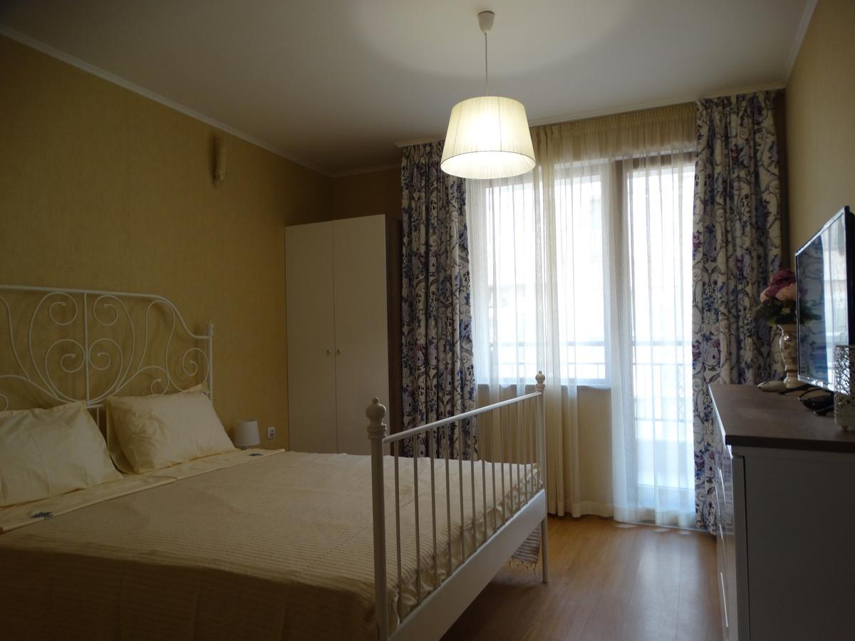 Lora Boutique Apartman Pomorie Kültér fotó