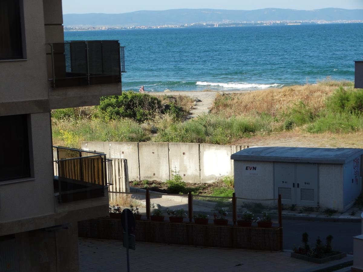 Lora Boutique Apartman Pomorie Kültér fotó